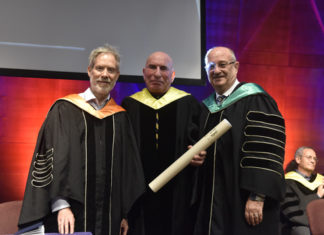 “Dr. Bob” Shillman receives Technion’s honorary PhD Dr. Robert Shillman (center) receiving his Technion Honorary Doctorate from Technion President Prof. Peretz Lavie (right) and Professor Dan Givoli at the June 11 Honorary Doctorate Conferment Ceremony on the Haifa campus.