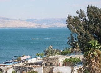 Syrian rockets land on Sea of Galilee area amid beaches crowded with swimmers The Sea of Galilee. Credit: Wikimedia Commons.