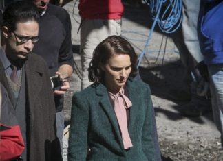 Knesset passes law to redistribute government funding to non-left films Hollywood actress Natalie Portman and Israeli actor Gilad Kahana seen in Jerusalem's Nachlaot neighborhood, filming a movie based on Israeli author Amos Oz's book, “A Tale of Love and Darkness,” February 2014. Photo by Hadas Parush/Flash 90.