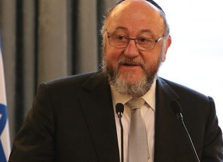 UK chief rabbi issues stark warning on consequences of Labour Party victory Chief Rabbi Ephraim Mirvis of the United Kingdom speaks at a Holocaust Memorial Day event on Jan. 23, 2018. Credit: UK Foreign and Commonwealth Office.
