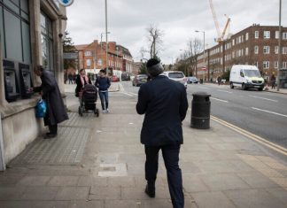 Rabbi beaten in London by teenagers shouting ‘kill Jews’ and ‘f*** Jews’ British Jews in London on March 17, 2017. Photo by Nati Shohat/Flash90.