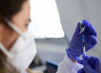 IsraAID sends vaccine-support team to Eswatini