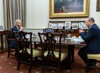 Biden administration briefs Jewish leaders on Bennett meetings, foreign policy U.S. President Joe Biden with Israeli Prime Minister Naftali Bennett in the Roosevelt Room at the White House, on Aug. 27, 2021. Source: Embassy of Israel/Twitter.
