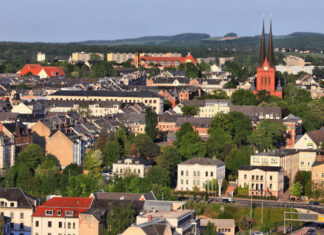 German man convicted of 2018 anti-Semitic assault on kosher restaurant Chemnitz, Germany. Credit: Shutterstock/Tupungato