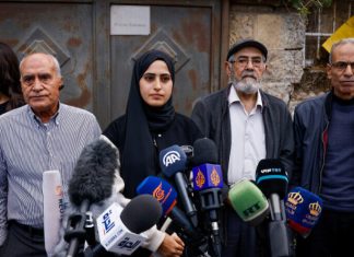 Sheikh Jarrah residents reject suggested compromise deal by ‘occupation court’ Mona el-Kurd and other residents of the Jerusalem neighborhood of Sheikh Jarrah hold a press conference in Jerusalem, Nov. 2, 2021. Photo by Olivier Fitoussi/Flash90.