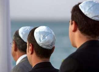 Poll: Americans becoming less pro-Israel, more pro-Palestinian