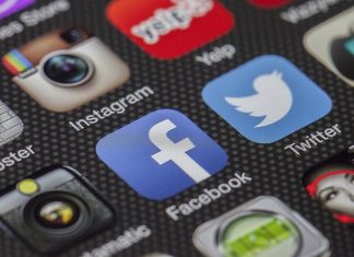 Young Iranians increasingly emboldened to talk with Israelis on social media Social-media app icons on a smartphone screen. Credit: Thomas Ulrich via Pixabay.