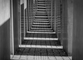 Germany’s far-right comes to Yad Vashem Memorial to the Murdered Jews of Europe in Berlin. Credit: Pixabay.