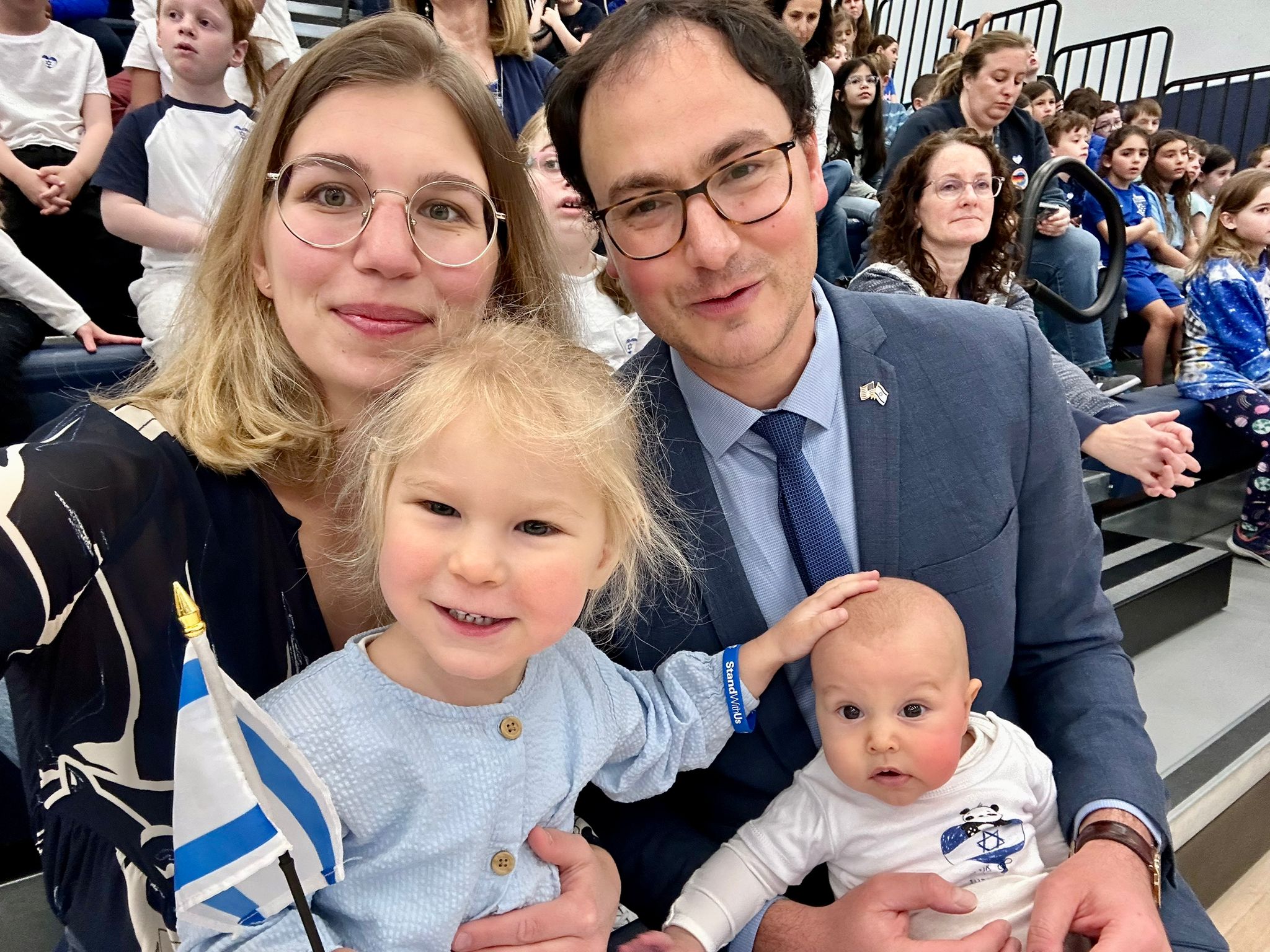 Daniel Aschheim with his wife, Elisa, and daughters, Ella and Noa. Credit: Courtesy.