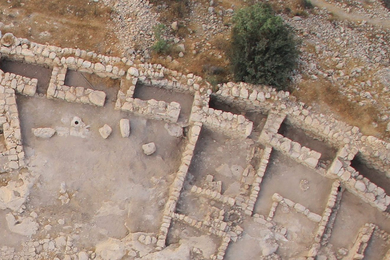 Aerial view of the casemate city wall of Khirbet Qeiyafa. Photo by Skyview.