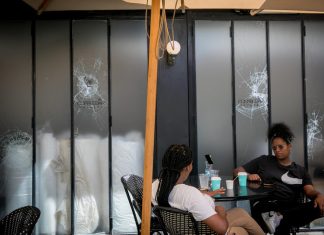 Israel detains 53 Eritreans after Tel Aviv riot Vandalized restaurants and bars, a day after opponents and supporters of the Eritrean regime fought each other and police in Tel Aviv, Sept. 3, 2023. Photo by Miriam Alster/Flash90.