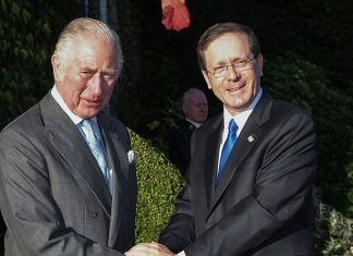 King Charles condemns ‘barbaric’ Hamas attacks on Israel Israeli President Isaac Herzog with then-Prince Charles at Highgrove House in Gloucestershire, England, Nov. 22, 2021. Photo by Koby Gideon/GPO.