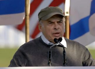 Natan Sharansky: ‘We’ll defeat our enemies today’ Former Soviet refusenik and Israeli statesman Natan Sharansky addresses the nearly 300,000 attendees of the “March for Israel” rally in Washington, D.C., on Nov. 14, 2023. Source: Screenshot.