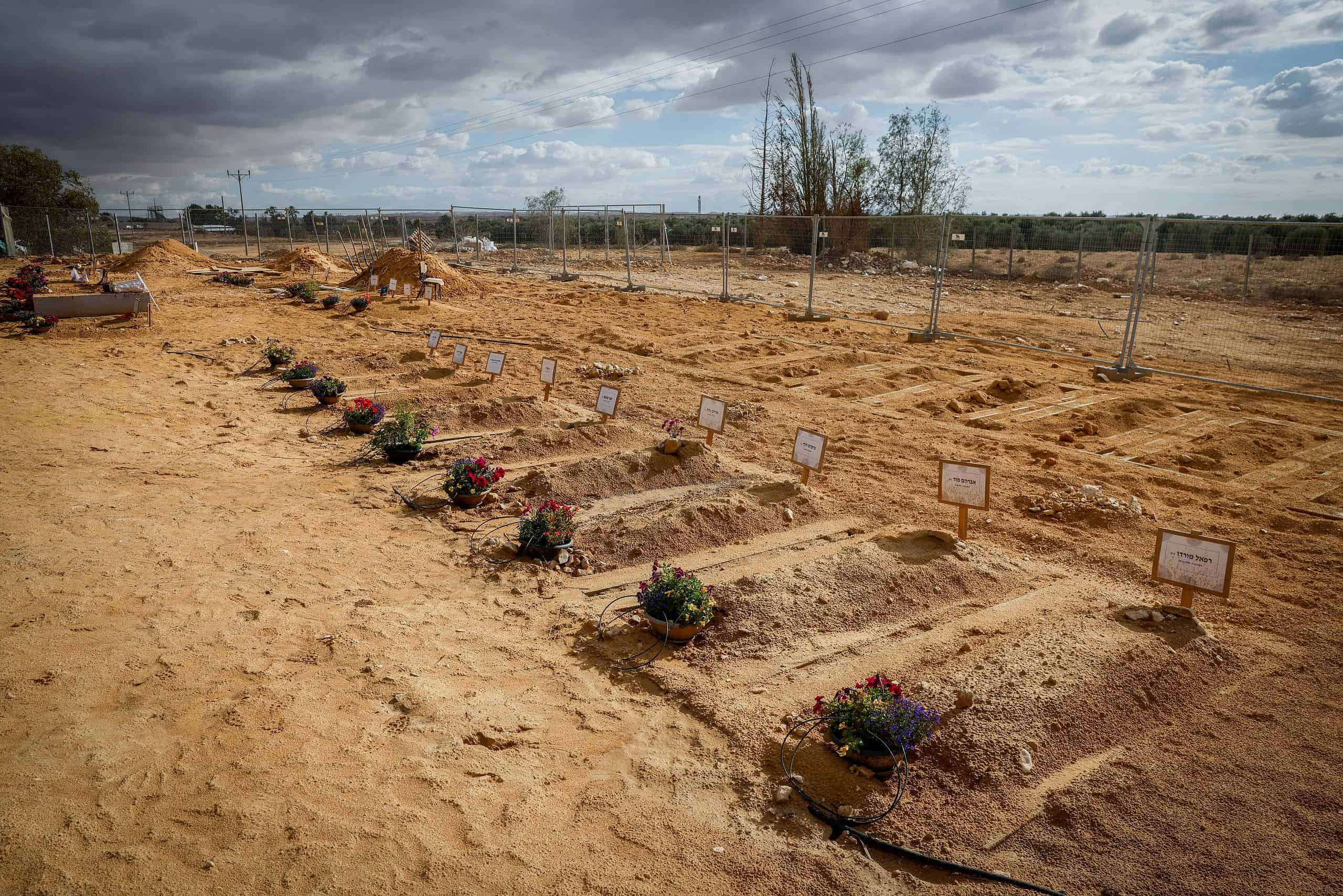 Kibbutz Be'eri Graves