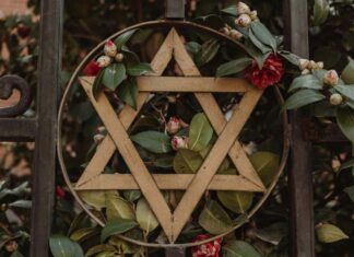 Lamenting, loving, leveling: A spiritual pathway through this year’s Jewish holidays