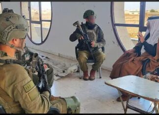 In first since 1967, Syrian mayor meets Israeli officers Israeli officers meet with a Syrian mayor, December 2024. Credit: The IDF Spokesperson's Unit.