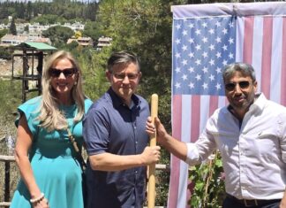 Johnson: Judea, Samaria belong to Israel ‘by right’ House Speaker Mike Johnson (R-La.) takes part in a vine-planting ceremony with Ariel Mayor Yair Chetboun at the city's National Leadership Center, Aug. 4, 2025. Credit: Ariel Municipality.