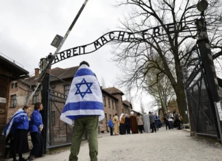 Amid rising Jew-hatred, thousands march at Auschwitz on Holocaust memorial day