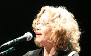 VIDEO: A song about a Jewish girl, Khaye, who died in Treblinka