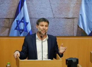 Speaking at new Samaria community, Smotrich eyes expansion of Israel’s borders